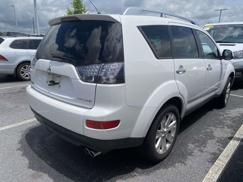 Used 2008 Mitsubishi Outlander XLS FWD image 7