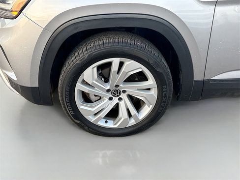 Used 2022 Volkswagen Atlas SE image 32