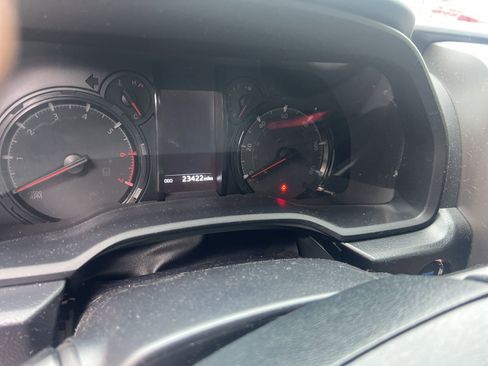 Used 2023 Toyota 4Runner SR5 Premium w/ Moonroof Package image 6