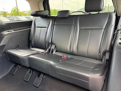 Used 2024 Ford Expedition XLT AWD/4WD image 15