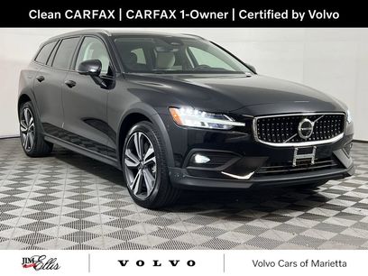 Certified 2024 Volvo V60 B5 Cross Country Plus w/ Protection Package Premier