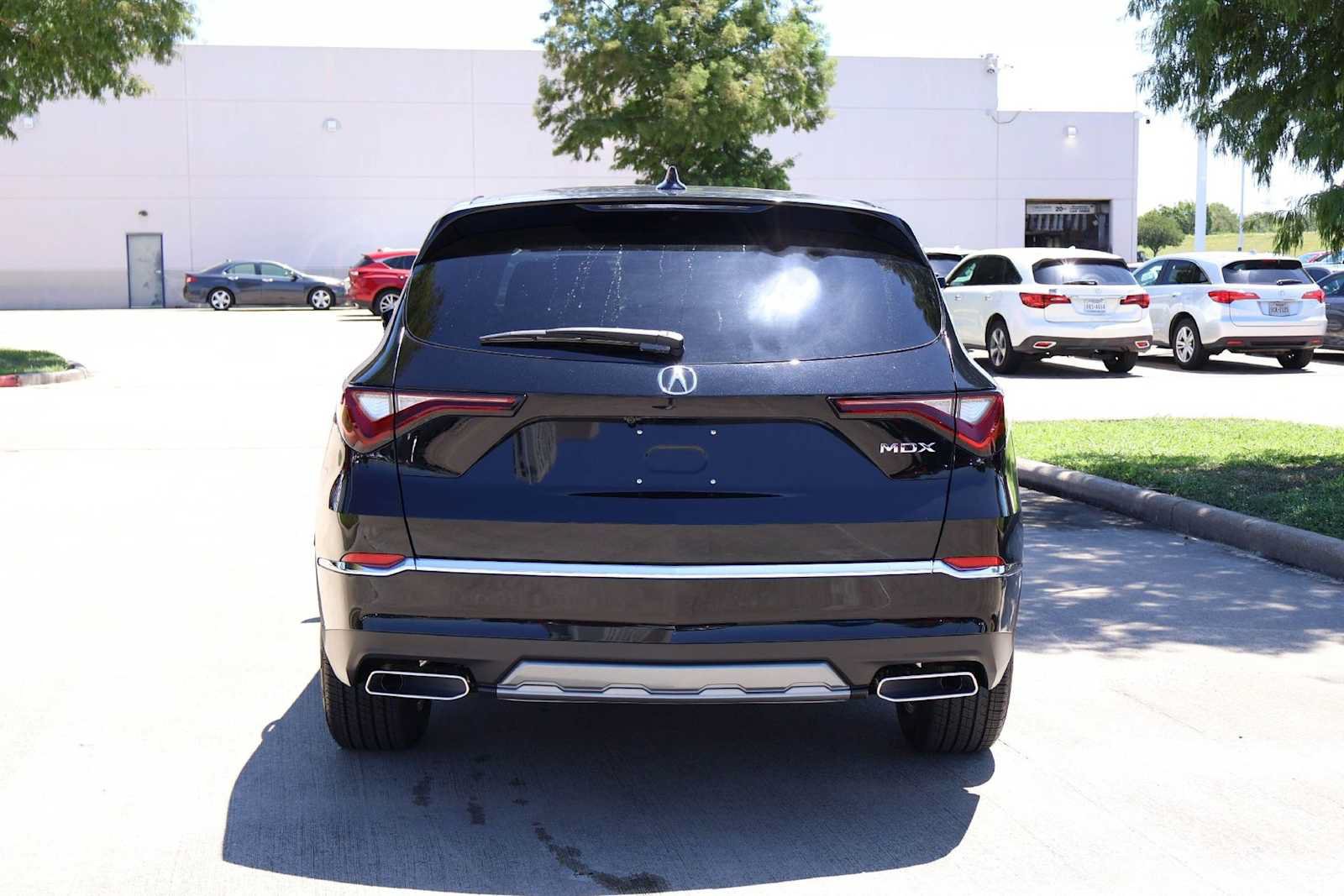 Certified 2026 Acura MDX FWD image 5