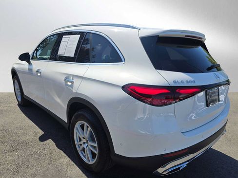 Used 2026 Mercedes-Benz GLC 300 image 5
