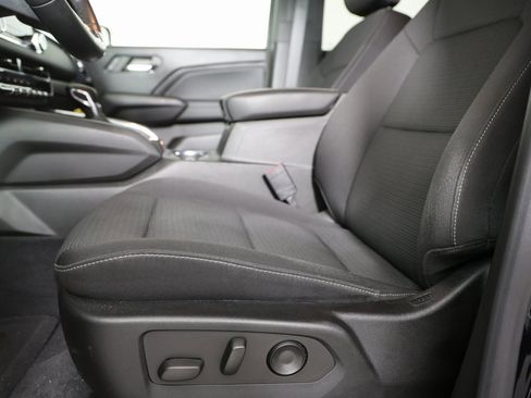 Used 2023 GMC Canyon Elevation w/ Convenience Package image 4