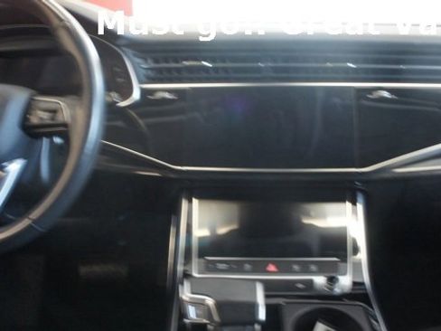 Used 2022 Audi Q7 3.0T Premium Plus w/ Premium Plus Package image 13