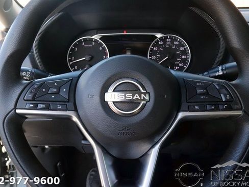 Used 2024 Nissan Sentra SV image 15