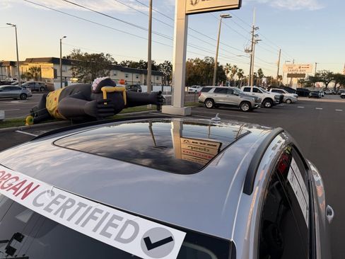 Used 2021 Audi Q8 Premium Plus w/ Premium Plus Package image 10