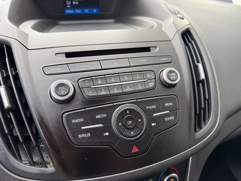 Used 2018 Ford Escape SE AWD/4WD image 16