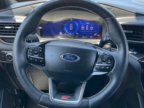 Used 2022 Ford Explorer ST w/ Equipment Group 401A AWD/4WD image 48