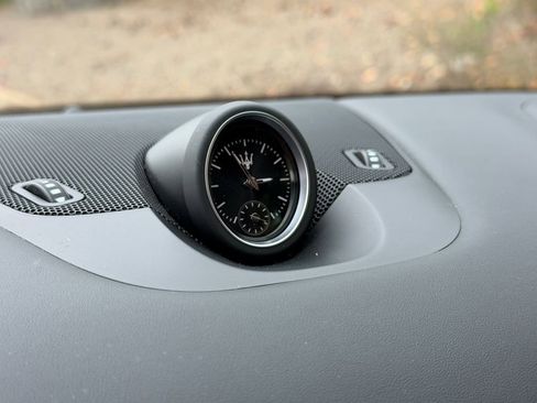 Certified 2024 Maserati Levante Modena Ultima image 17