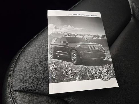 Used 2020 Ford Explorer XLT w/ Equipment Group 202A image 27