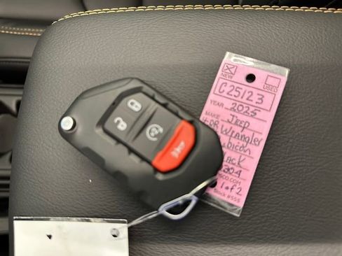 New 2025 Jeep Wrangler Unlimited Rubicon 392 image 17