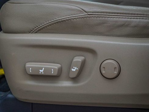 Used 2021 Toyota 4Runner Limited image 27