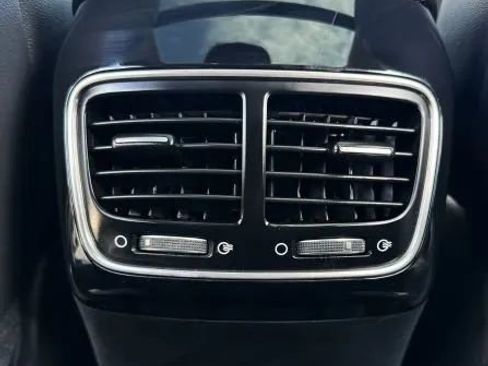Used 2015 Kia K900 Premium RWD image 47