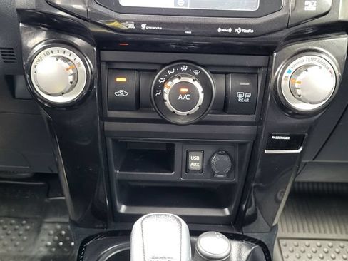 Used 2019 Toyota 4Runner TRD Pro AWD/4WD image 18