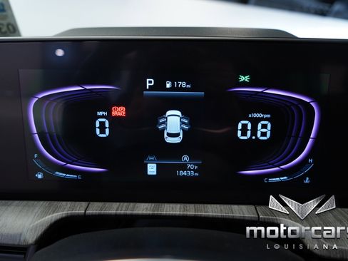 Used 2025 Kia Telluride EX image 35