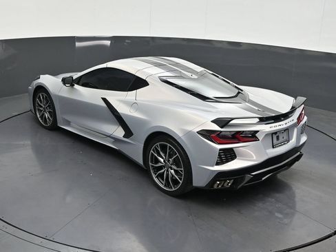 Used 2024 Chevrolet Corvette Stingray Coupe w/ Z51 Performance Package RWD image 17
