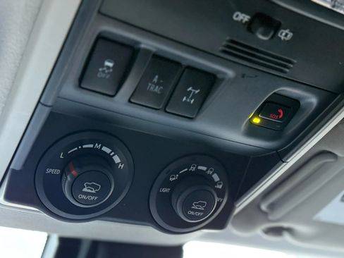 Used 2023 Toyota 4Runner TRD Off-Road image 40