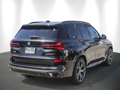 New 2026 BMW X5 xDrive50e w/ M Sport Package AWD/4WD image 6