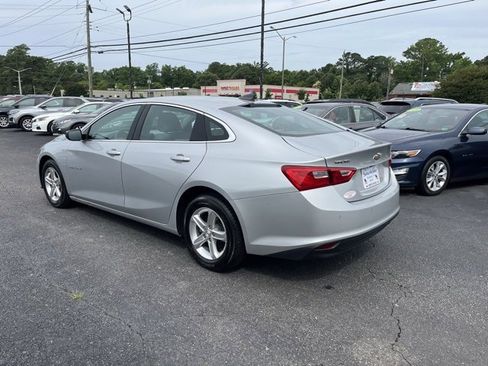 Used 2022 Chevrolet Malibu LS w/ Driver Confidence Package II image 7