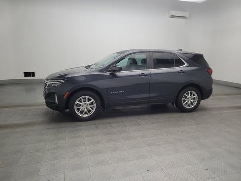 Used 2022 Chevrolet Equinox LT FWD image 2