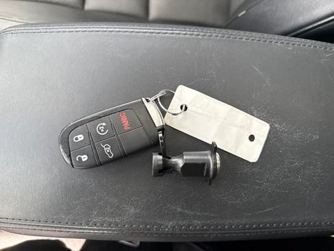 Used 2014 Jeep Grand Cherokee Summit AWD/4WD image 30