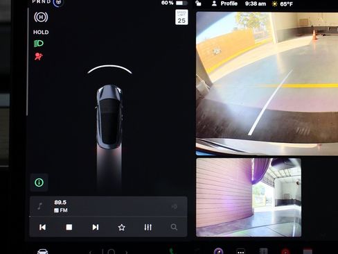 Used 2022 Tesla Model 3 image 4