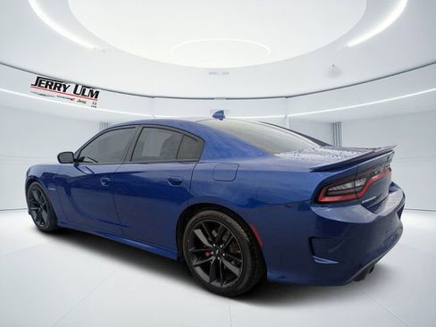 Used 2021 Dodge Charger R/T w/ Performance Handling Group RWD image 5