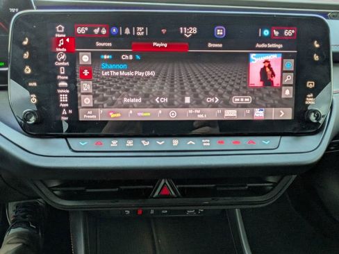 Used 2025 Dodge Charger R/T Scat Pack w/ Track Pack image 26