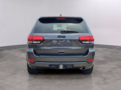 Used 2021 Jeep Grand Cherokee Laredo X AWD/4WD image 5