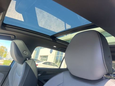 New 2026 Volkswagen Tiguan SE R-Line AWD/4WD image 27