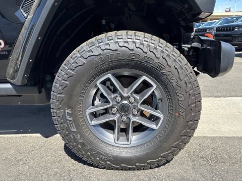 New 2026 Jeep Gladiator Mojave AWD/4WD image 25