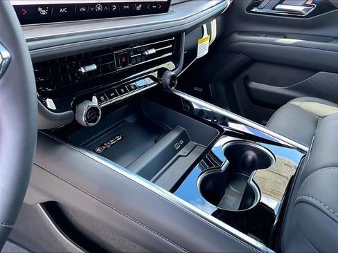 New 2026 Chevrolet Tahoe Z71 w/ Comfort Package image 13