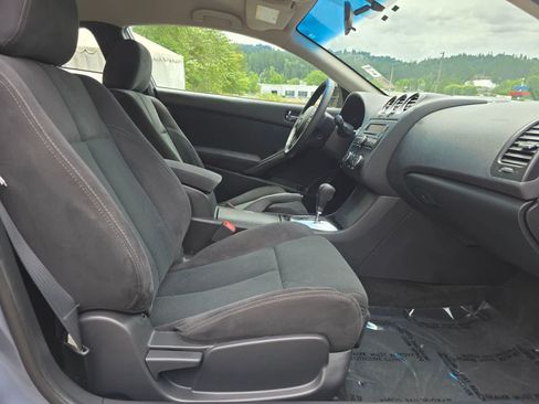 Used 2011 Nissan Altima 2.5 S w/ Convenience Pkg FWD image 12