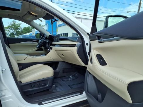 Used 2024 INFINITI QX60 Luxe w/ Cargo Package AWD/4WD image 13