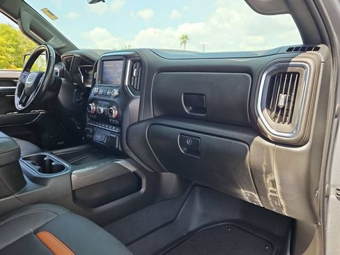 Used 2022 GMC Sierra 1500 AT4 w/ AT4 Premium Package AWD/4WD image 30