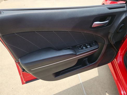 Used 2023 Dodge Charger Scat Pack w/ Navigation & Travel Group image 15