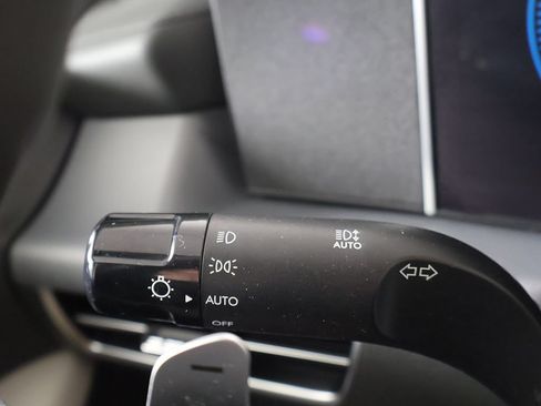Used 2025 Hyundai Sonata SEL FWD image 39