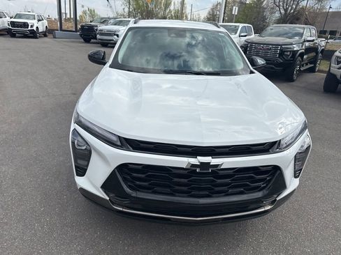 Used 2024 Chevrolet Trax ACTIV image 8