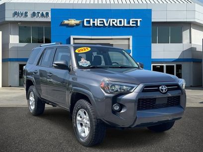 Used 2021 Toyota 4Runner SR5 Premium w/ Moonroof Package
