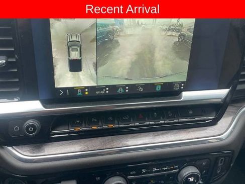 Used 2023 Chevrolet Silverado 1500 LTZ image 11