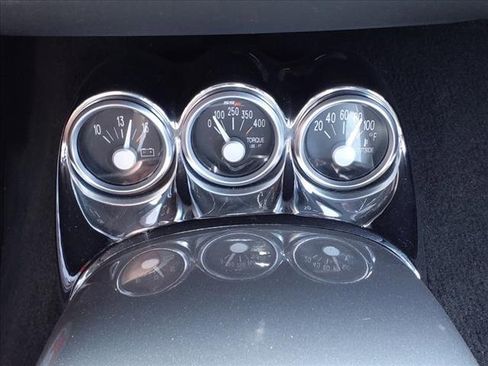 Used 2006 Chevrolet SSR w/ Preferred Equipment Group image 18