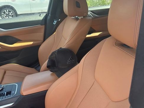 Used 2023 BMW i4 eDrive35 RWD image 3