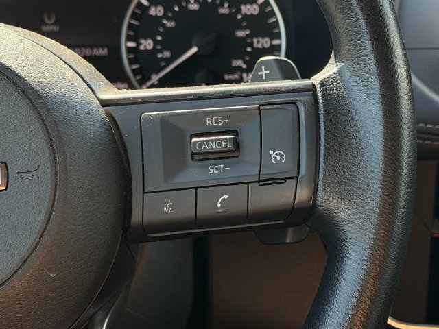 Used 2024 Nissan Rogue S AWD/4WD image 16