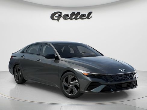 Used 2026 Hyundai Elantra Sport FWD image 2