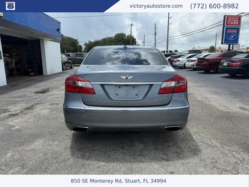 Used 2014 Hyundai Genesis 3.8 w/ Technology Package 03 RWD image 11