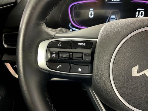 Used 2024 Kia Sportage EX FWD image 12
