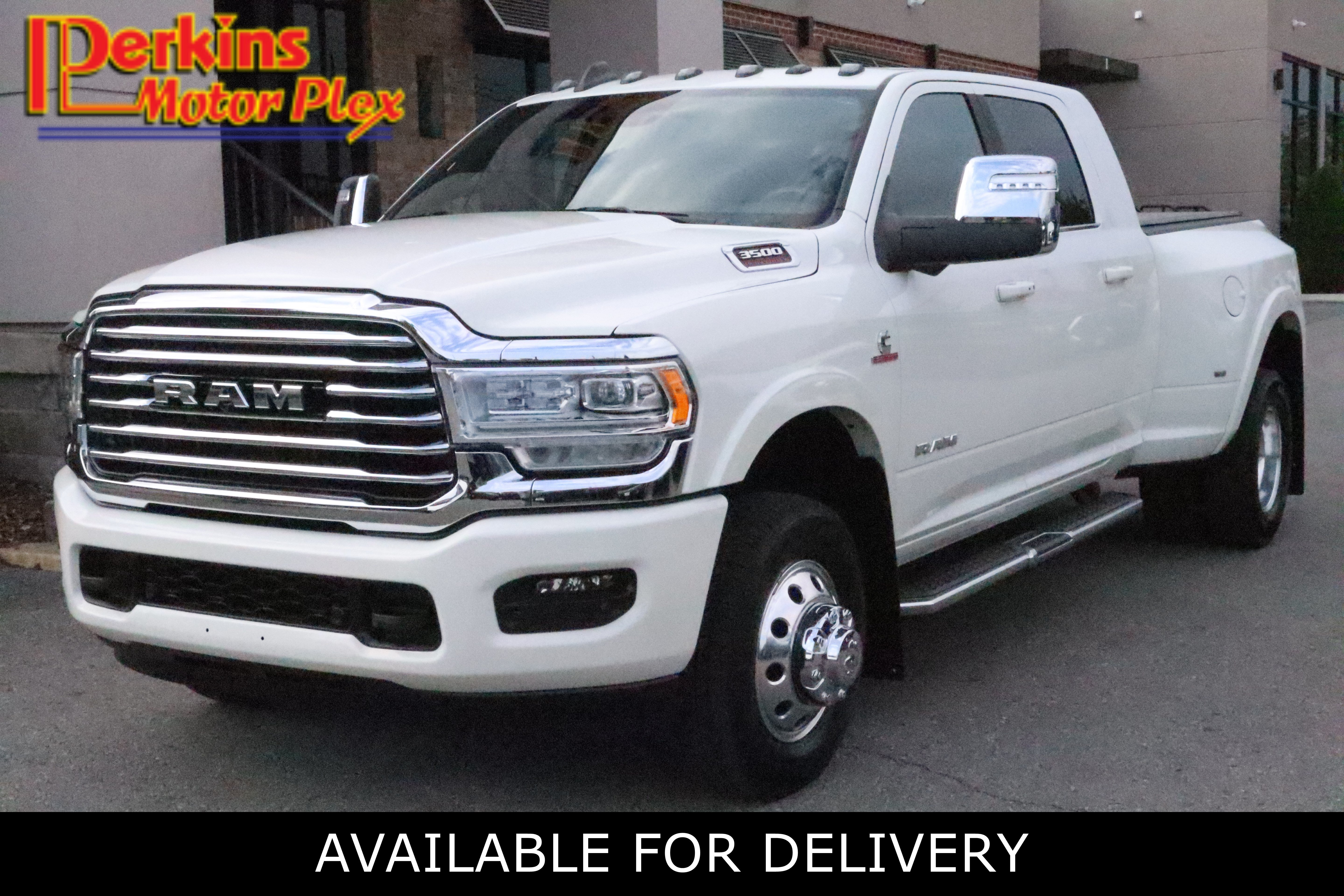 Used 2024 RAM 3500 Limited w/ Towing Technology Group AWD/4WD image 1