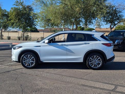 Certified 2024 INFINITI QX50 Luxe image 3