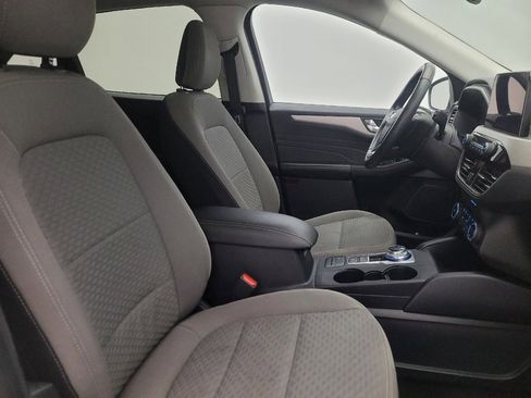 Used 2021 Ford Escape SE w/ Cold Weather Package FWD image 21